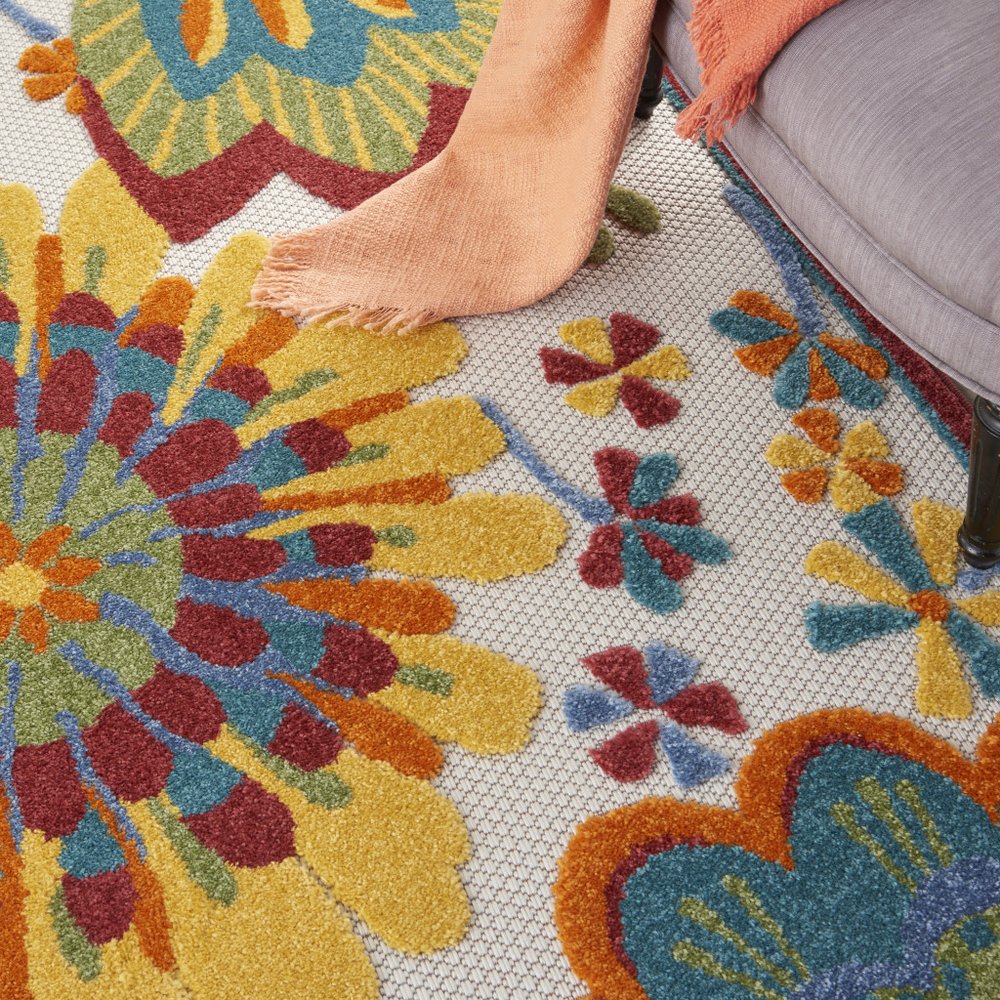 8' Yellow And Ivory Round Indoor Outdoor Area Rug