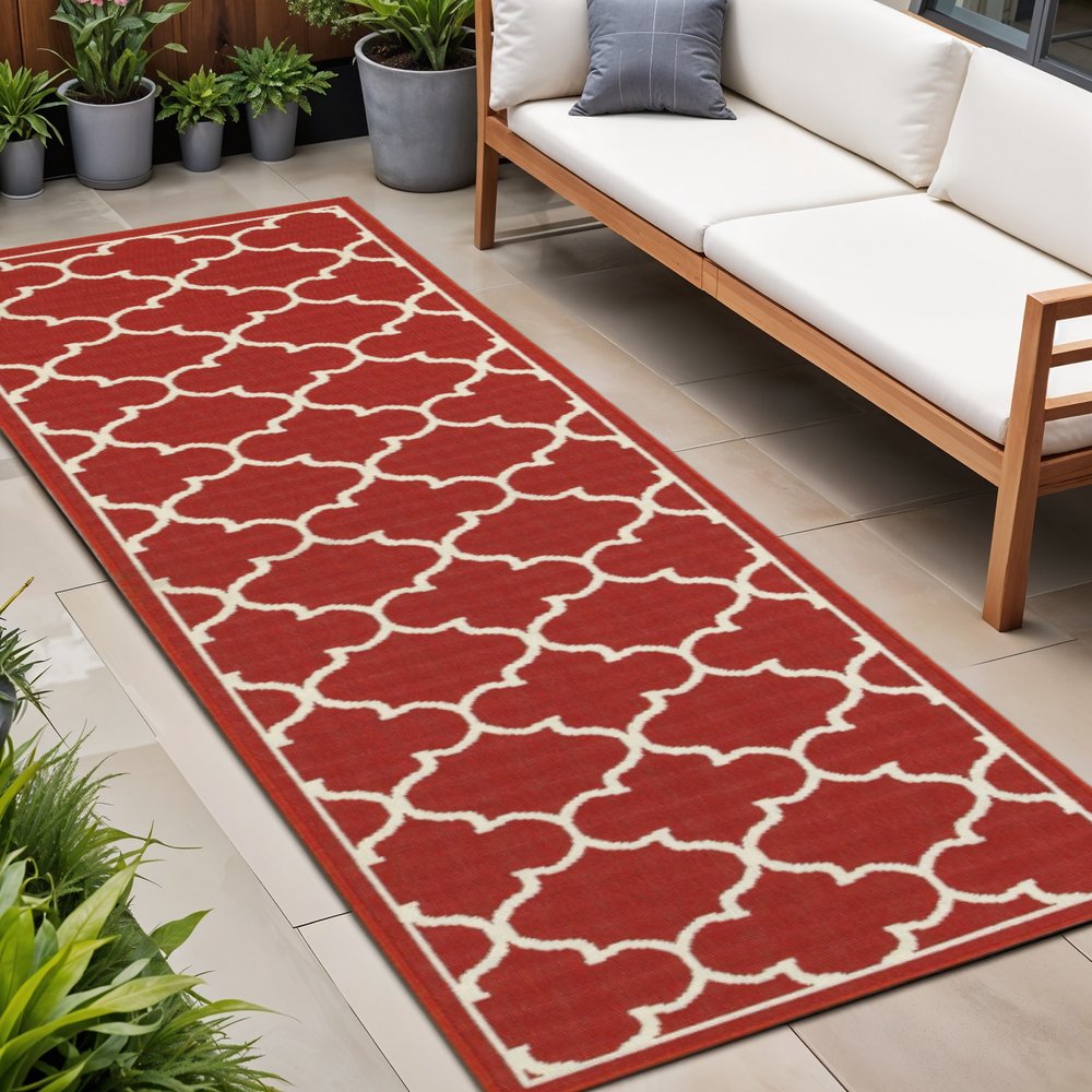 2' X 3' Red And Ivory Indoor Outdoor Area Rug