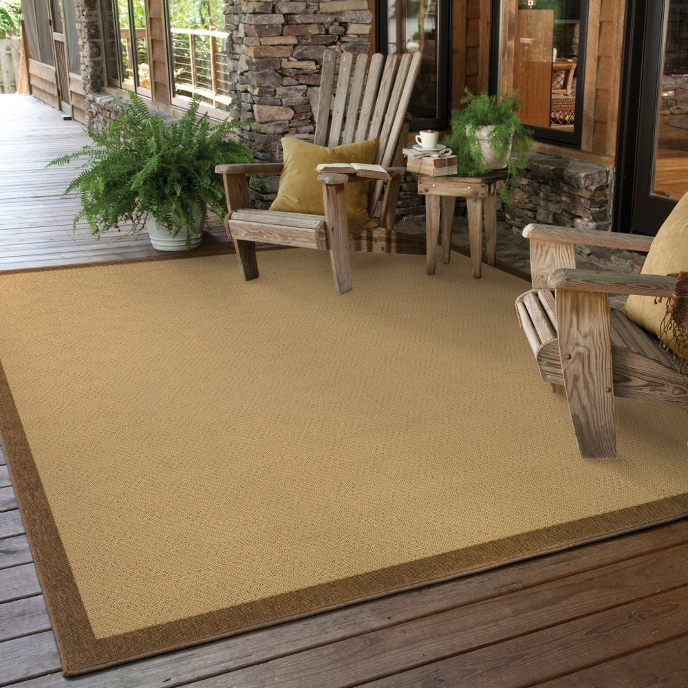 8' X 13' Beige Indoor Outdoor Area Rug