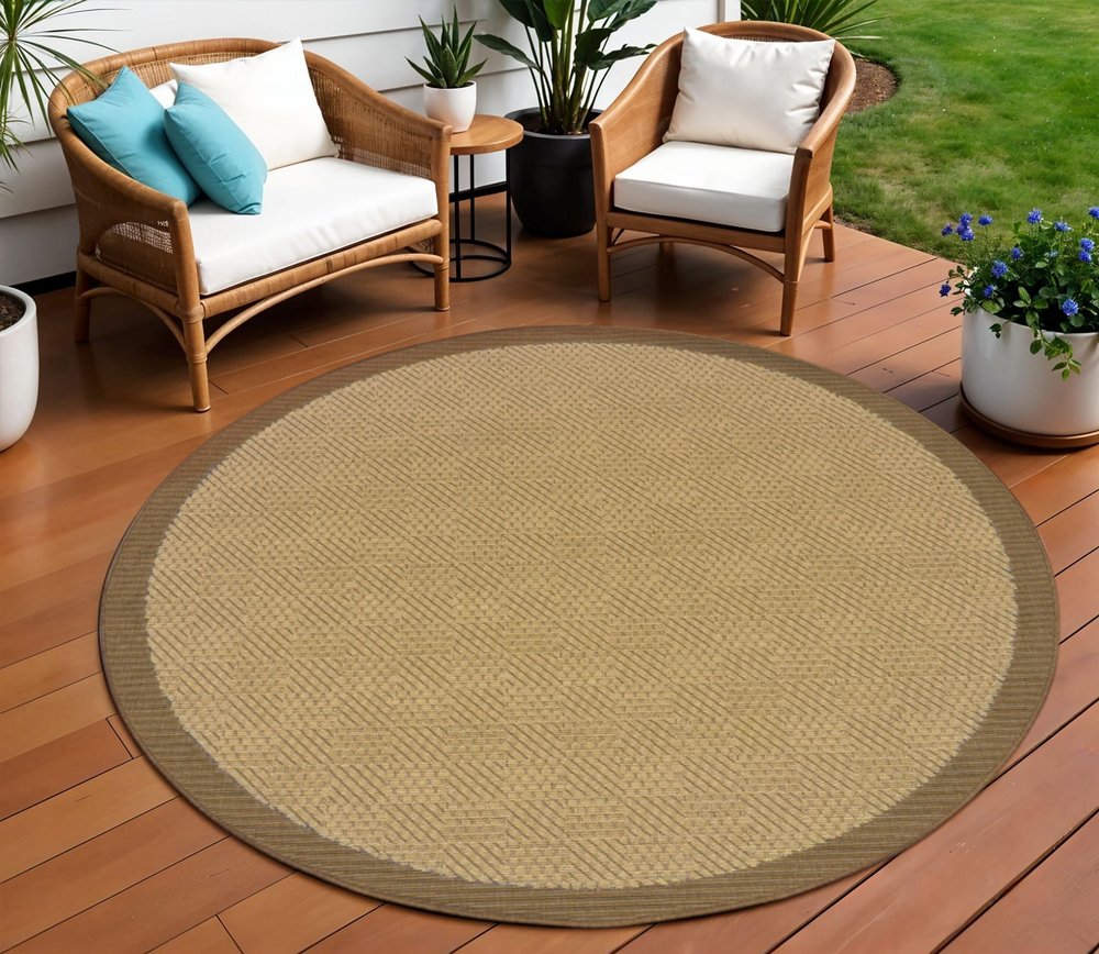 8' X 13' Beige Indoor Outdoor Area Rug