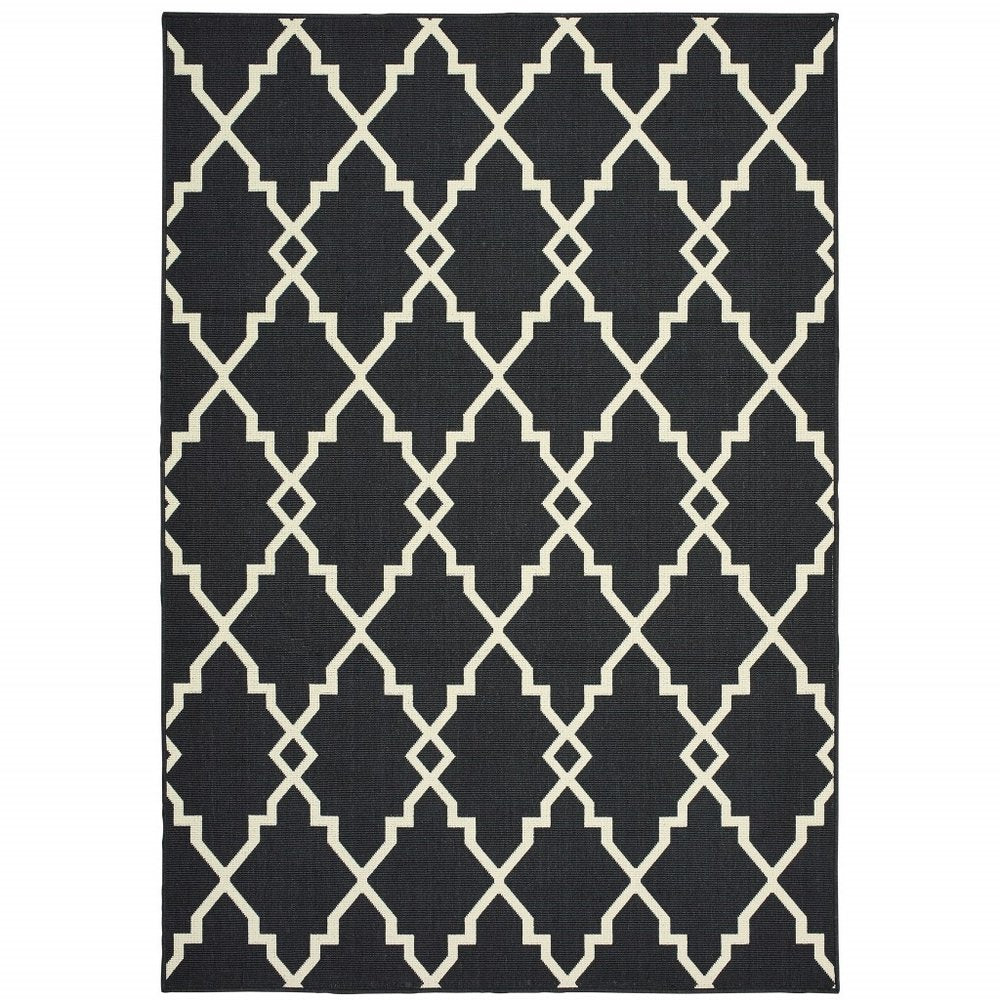 8' X 11' Black And Ivory Indoor Outdoor Area Rug