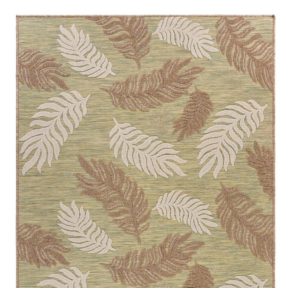 5' X 7' Green And Ivory Indoor Outdoor Area Rug