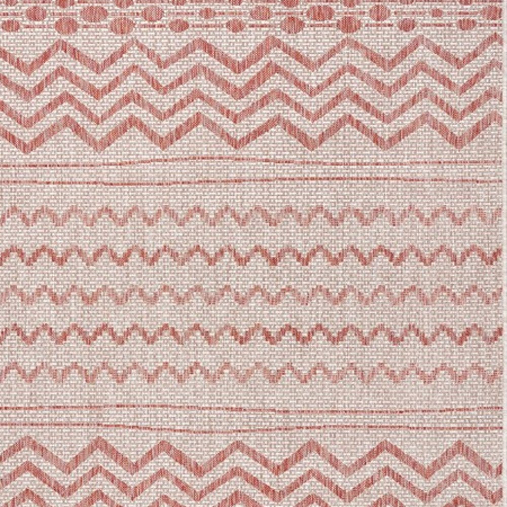 5' X 8' Beige Indoor Outdoor Area Rug
