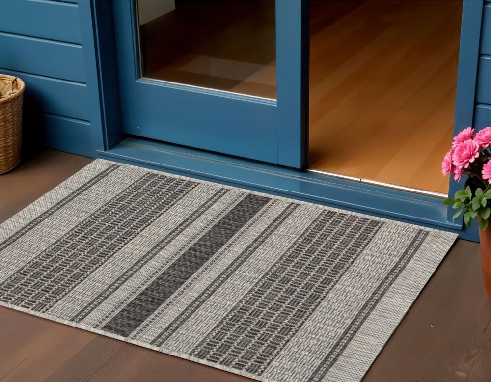 2' X 3' Gray And Black Indoor Outdoor Area Rug