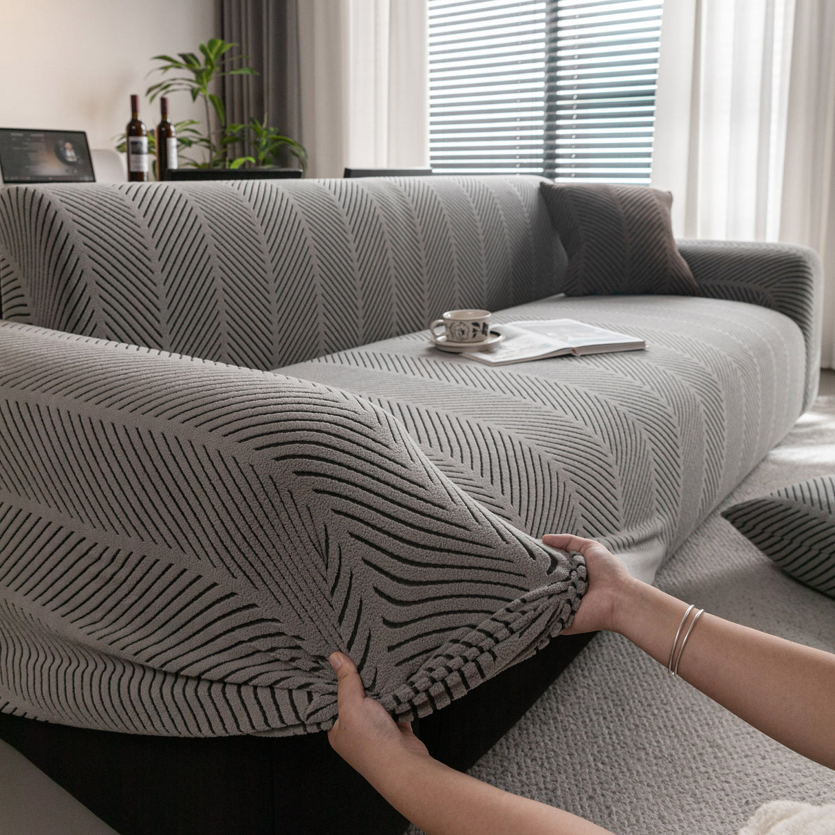 High Stretch Chevron Sofa Cover, Soft Washable Textured Jacquard Slipcover for Couch
