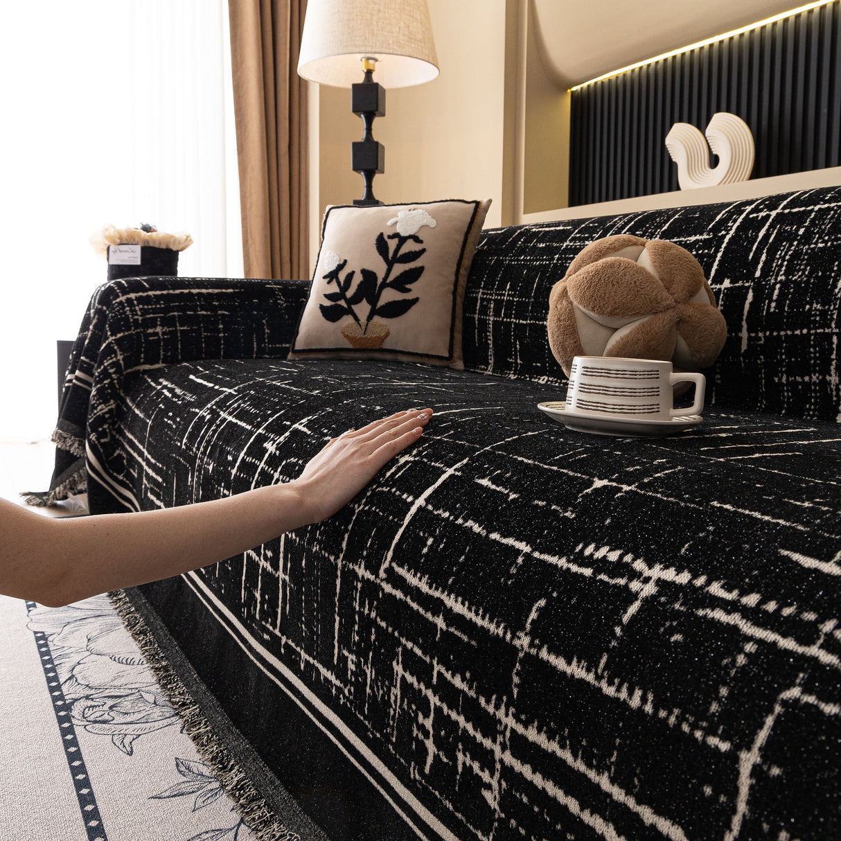 Modern Couch Protector Blanket Woven Chenille Sofa Cover Throw with Artistic Grid