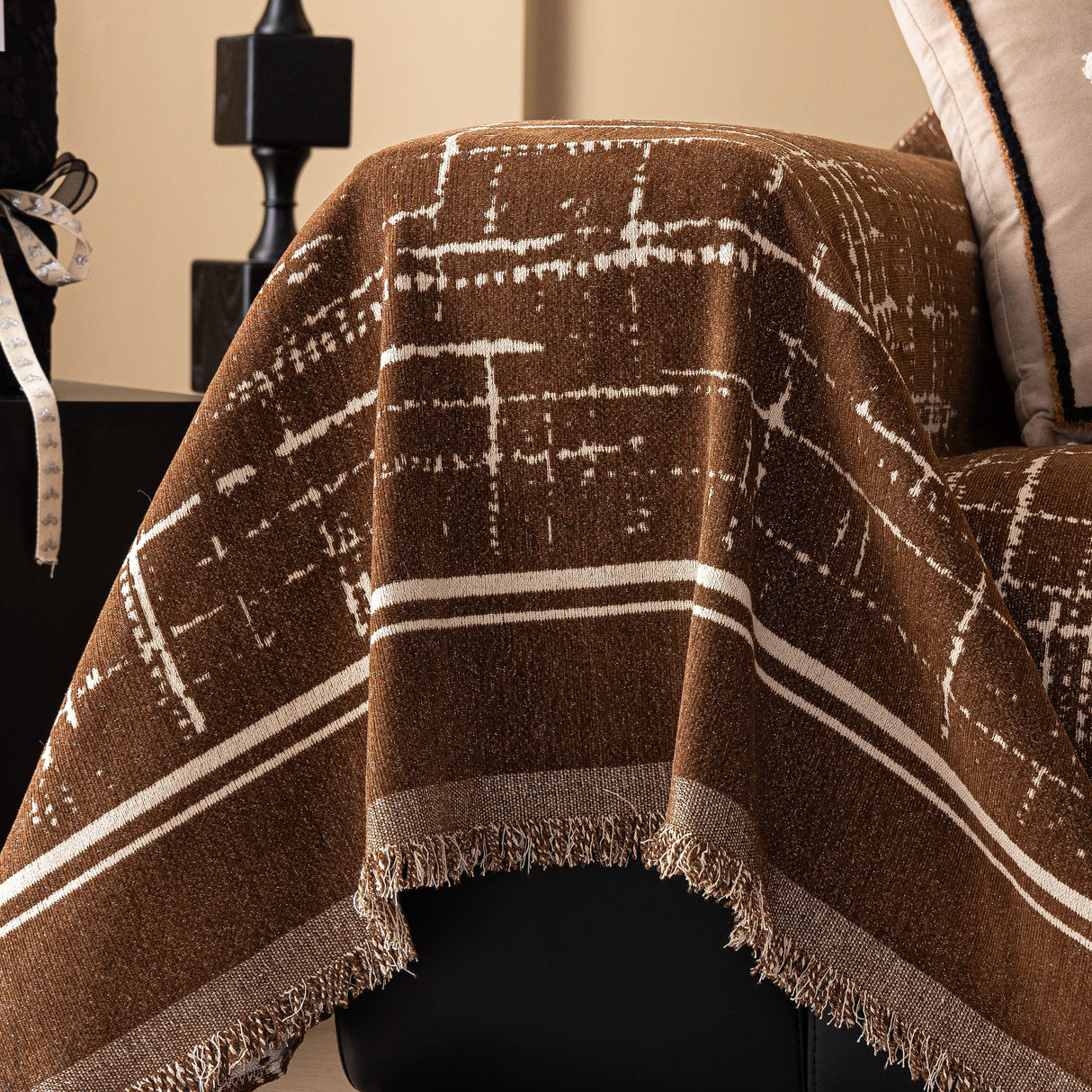 Modern Couch Protector Blanket Woven Chenille Sofa Cover Throw with Artistic Grid