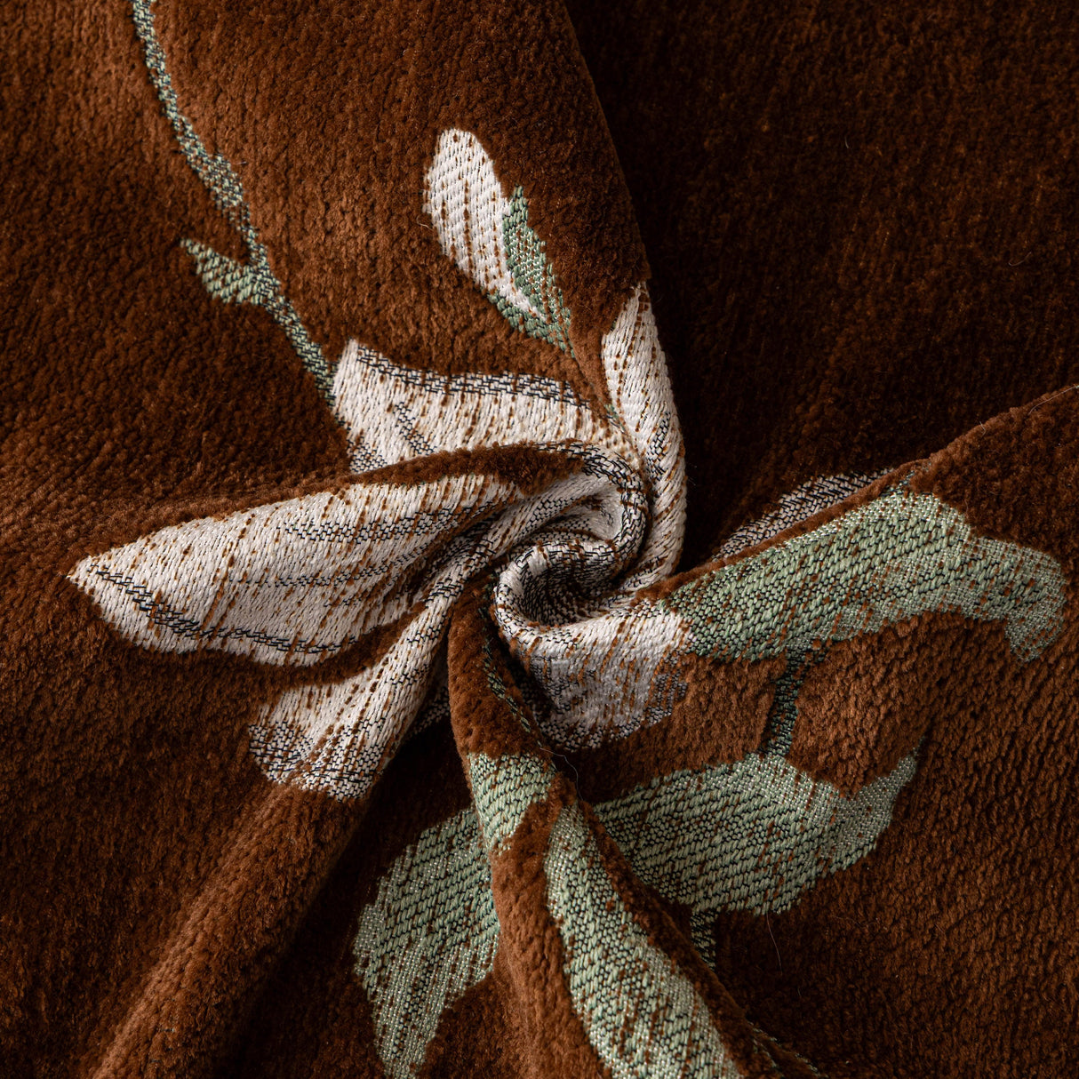 Luxury Thickened Sofa Throw Cover, Decorative Cozy Floral Jacquard Couch Cover Blanket
