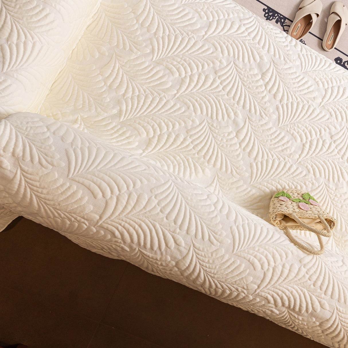 Cooling Quilted Non-Slip Furniture Protector for Pets & Kids, Washable Sofa Slipcover