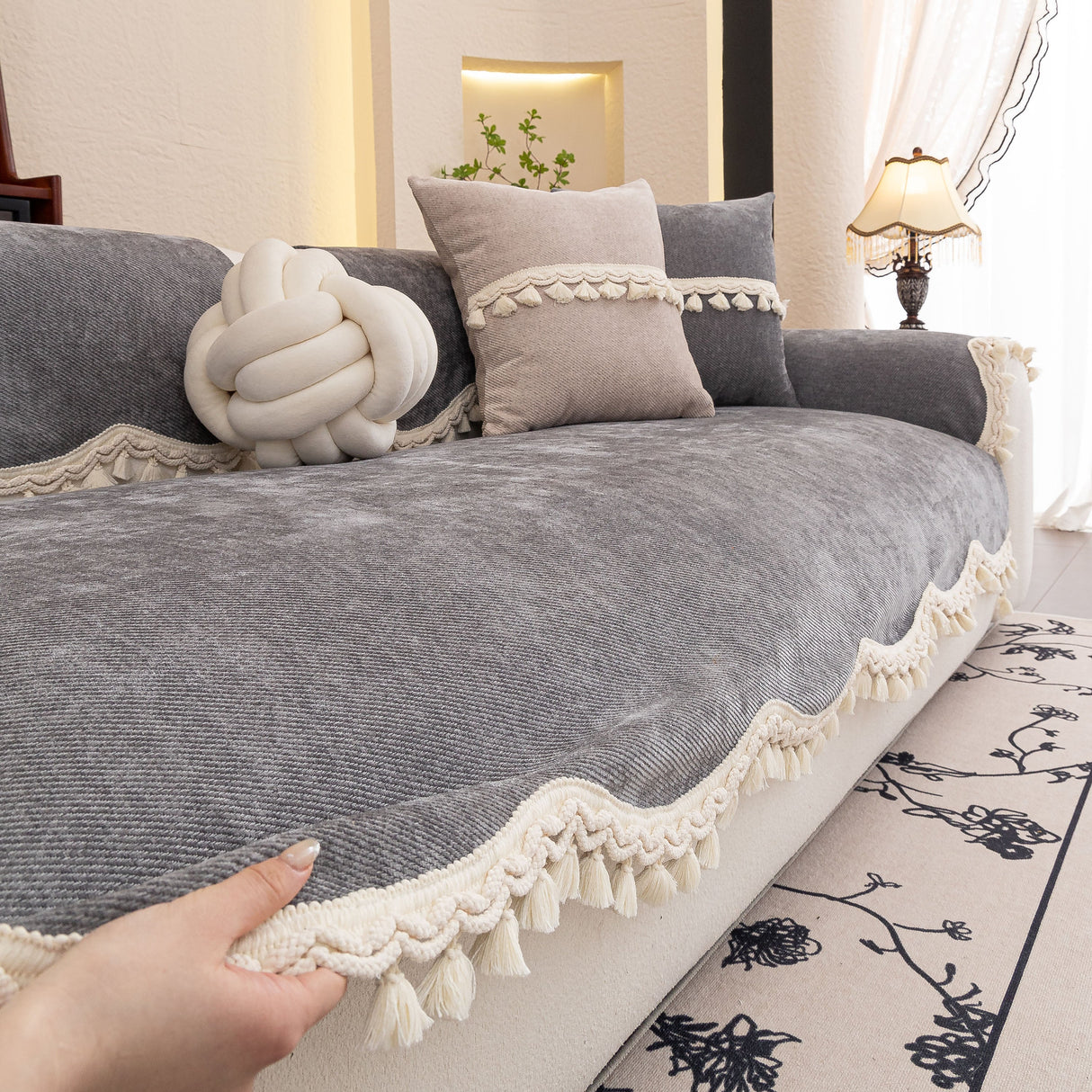 Chenille Sofa Cover Towel – Non-Slip, Washable Pets Couch Protector with Tassels