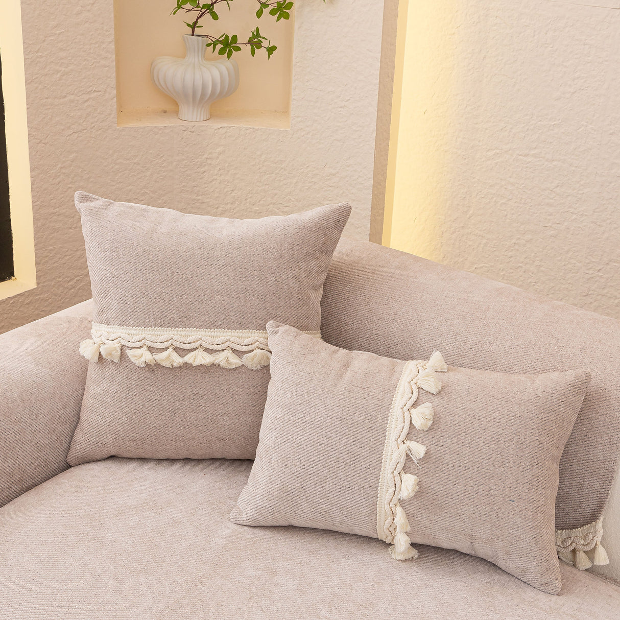 Chenille Sofa Cover Towel – Non-Slip, Washable Pets Couch Protector with Tassels