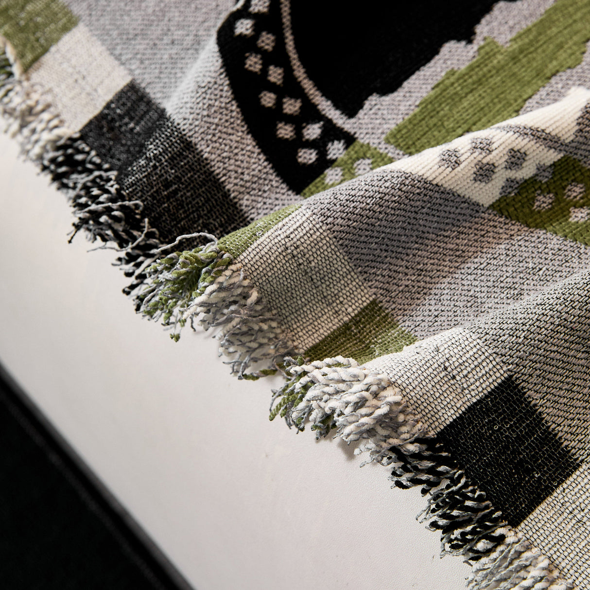 Striped Chenille Sofa Throw Covers, Boho Style Cozy Couch Protector Blanket