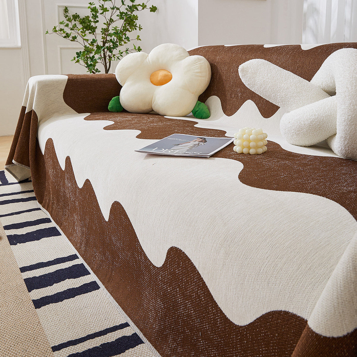 Chenille Minimalist Wavy Sofa Throw Cover, Cozy Blankets for Couch, Machine Washable Couch Protector