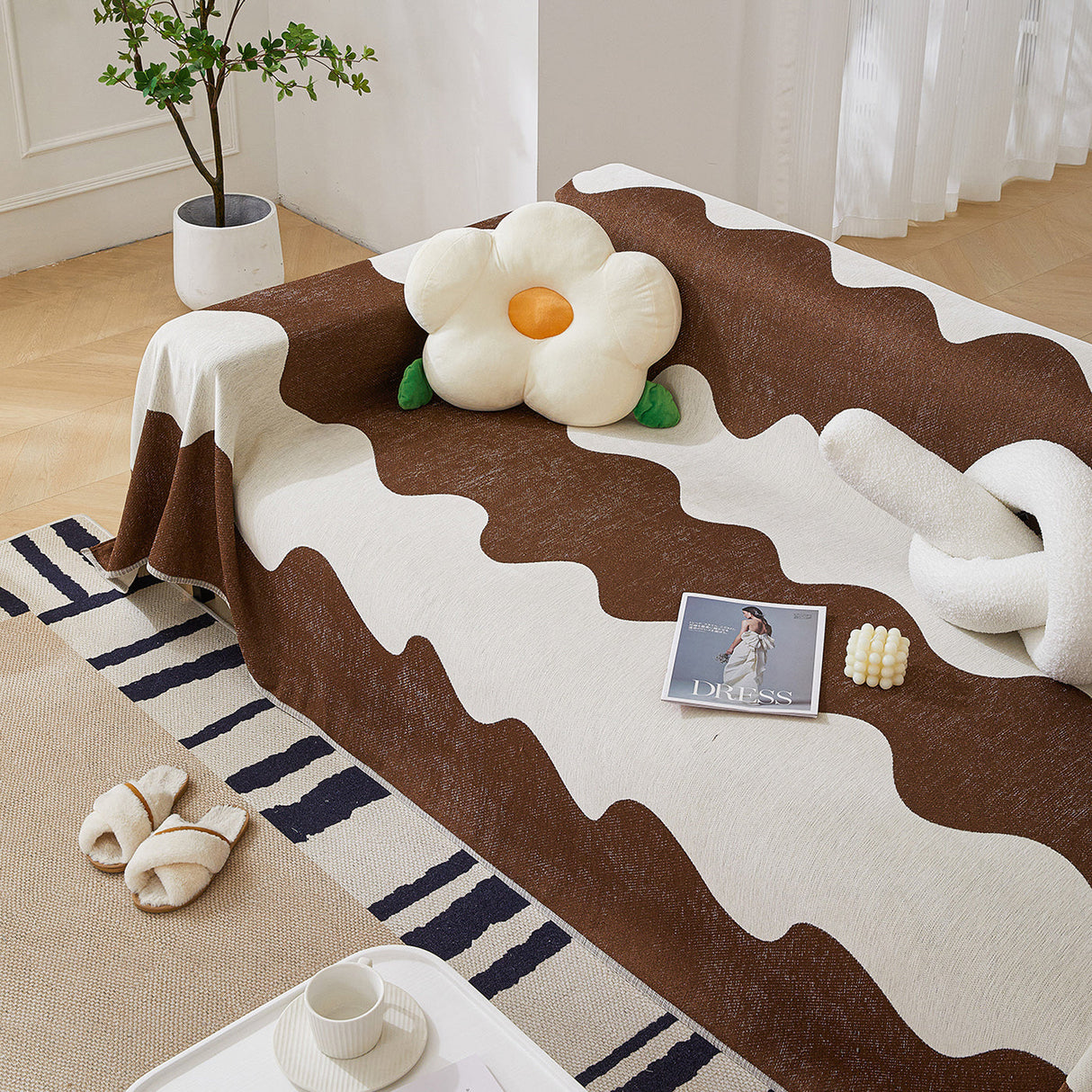 Chenille Minimalist Wavy Sofa Throw Cover, Cozy Blankets for Couch, Machine Washable Couch Protector