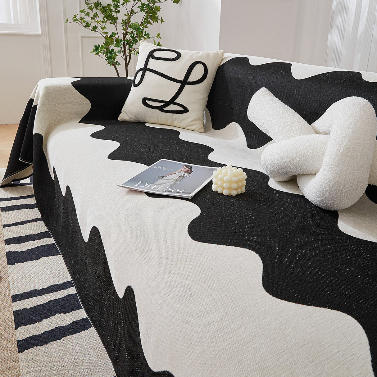 Chenille Minimalist Wavy Sofa Throw Cover, Cozy Blankets for Couch, Machine Washable Couch Protector