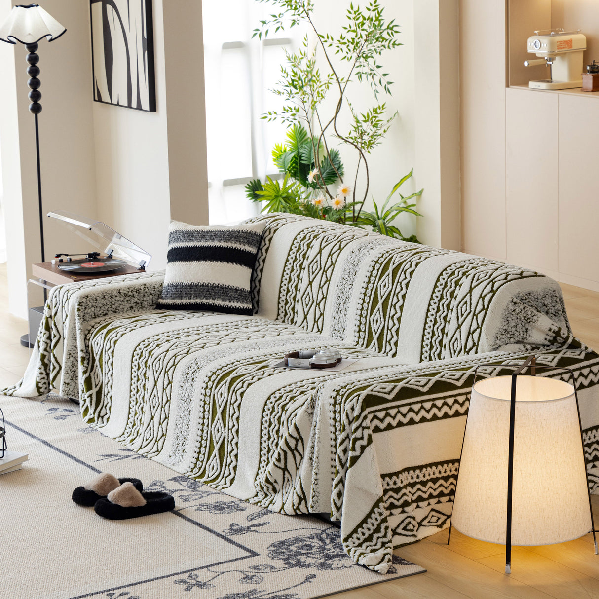 Bohemian Tufted Sofa Cover, Plush Flannel Throw Blanket with 3D Woven Aztec Stripes