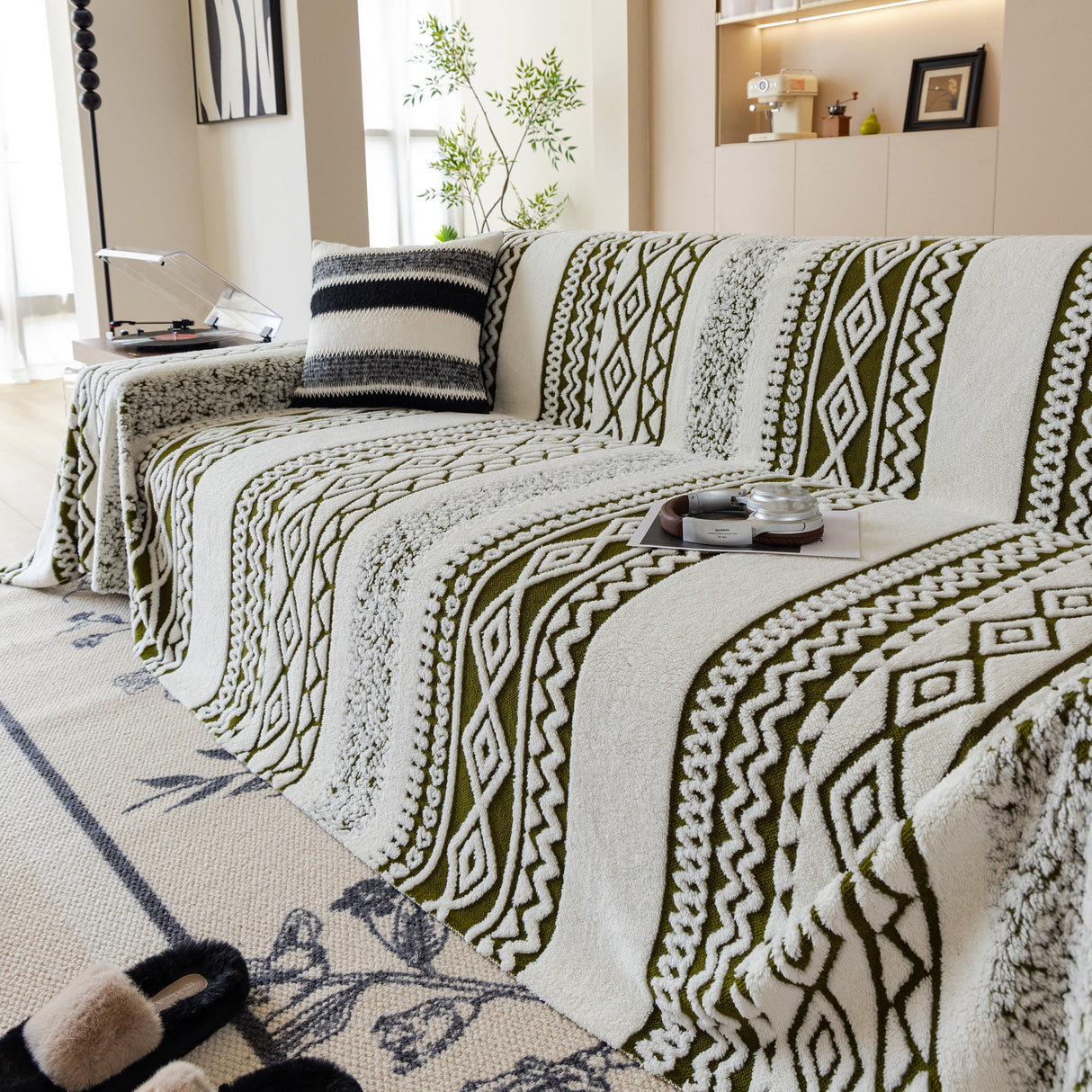 Bohemian Tufted Sofa Cover, Plush Flannel Throw Blanket with 3D Woven Aztec Stripes