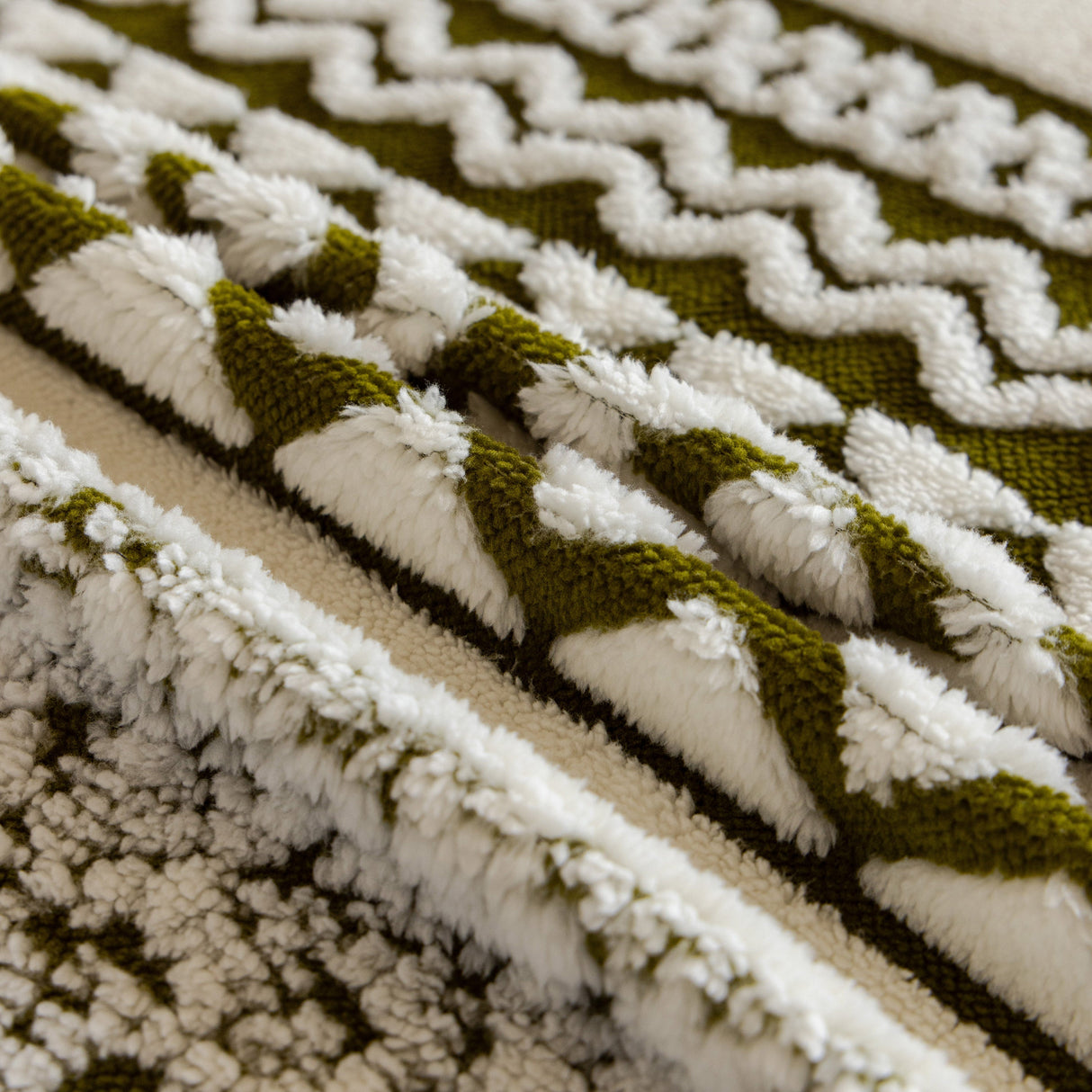 Bohemian Tufted Sofa Cover, Plush Flannel Throw Blanket with 3D Woven Aztec Stripes