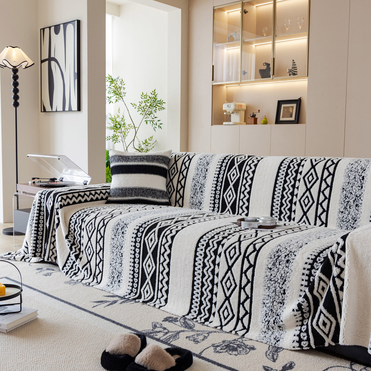 Bohemian Tufted Sofa Cover, Plush Flannel Throw Blanket with 3D Woven Aztec Stripes