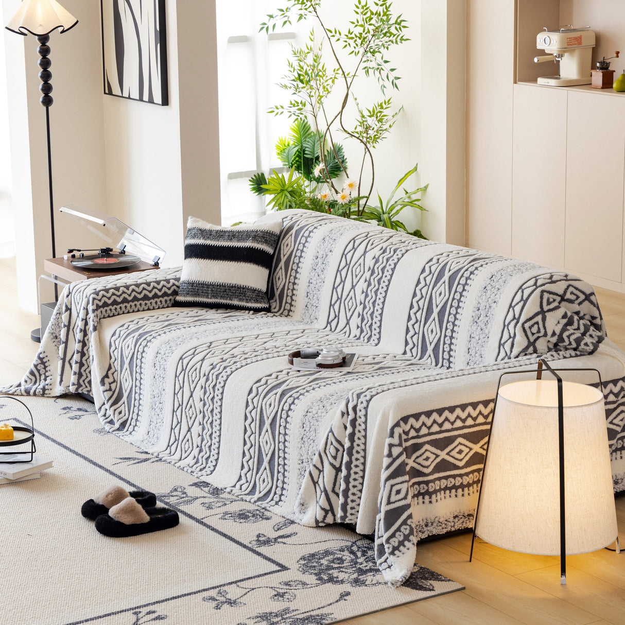 Bohemian Tufted Sofa Cover, Plush Flannel Throw Blanket with 3D Woven Aztec Stripes