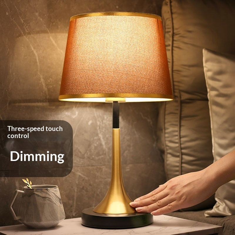 Modern Touch Sensor Dimming Luxury Living Room Simple Nordic LED Table Lamp Creative Simplicity Cloth Desk Light Indoor Decorative Table Lamp Cute Study Lamps for Bedroom Décor