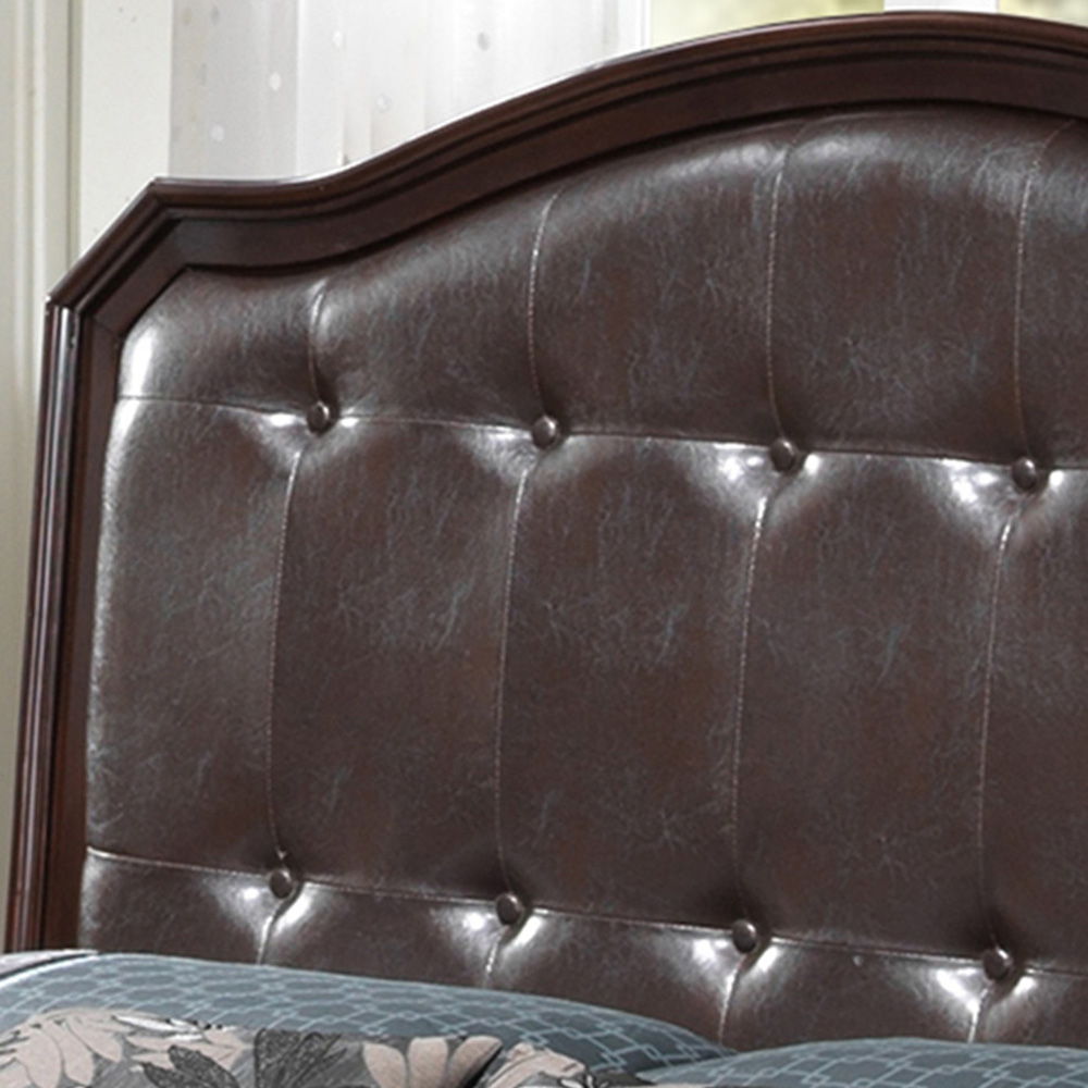 Bed With Transitional Design by Couch.com