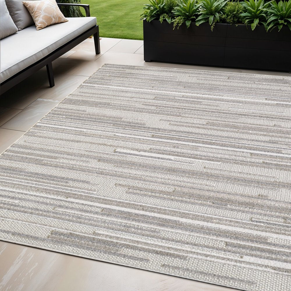 5' X 7' Gray Abstract Stain Resistant Indoor Outdoor Area Rug