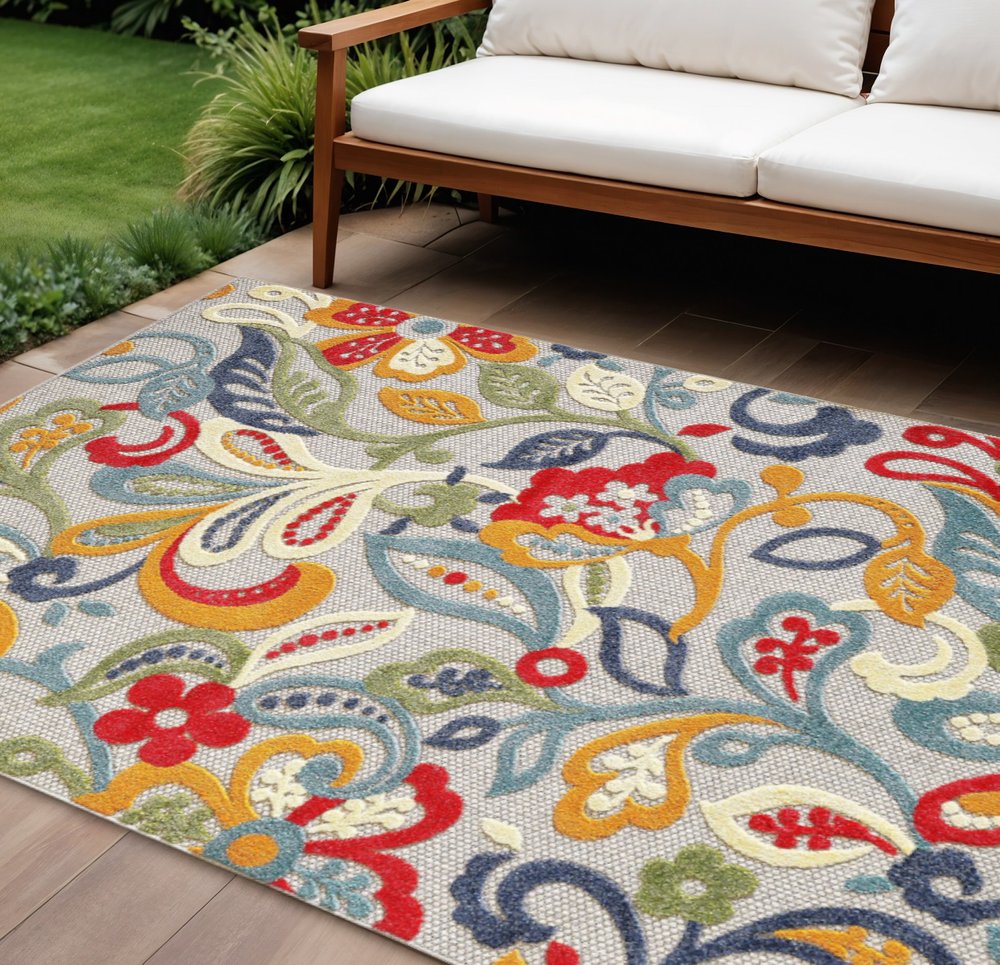7' X 9' Ivory And Blue Indoor Outdoor Area Rug