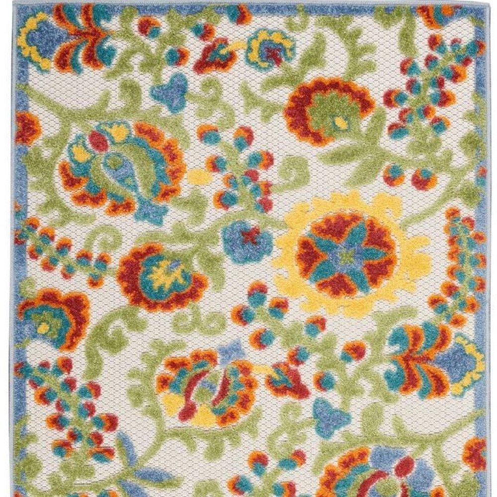 3' X 4' Green And Ivory Indoor Outdoor Area Rug