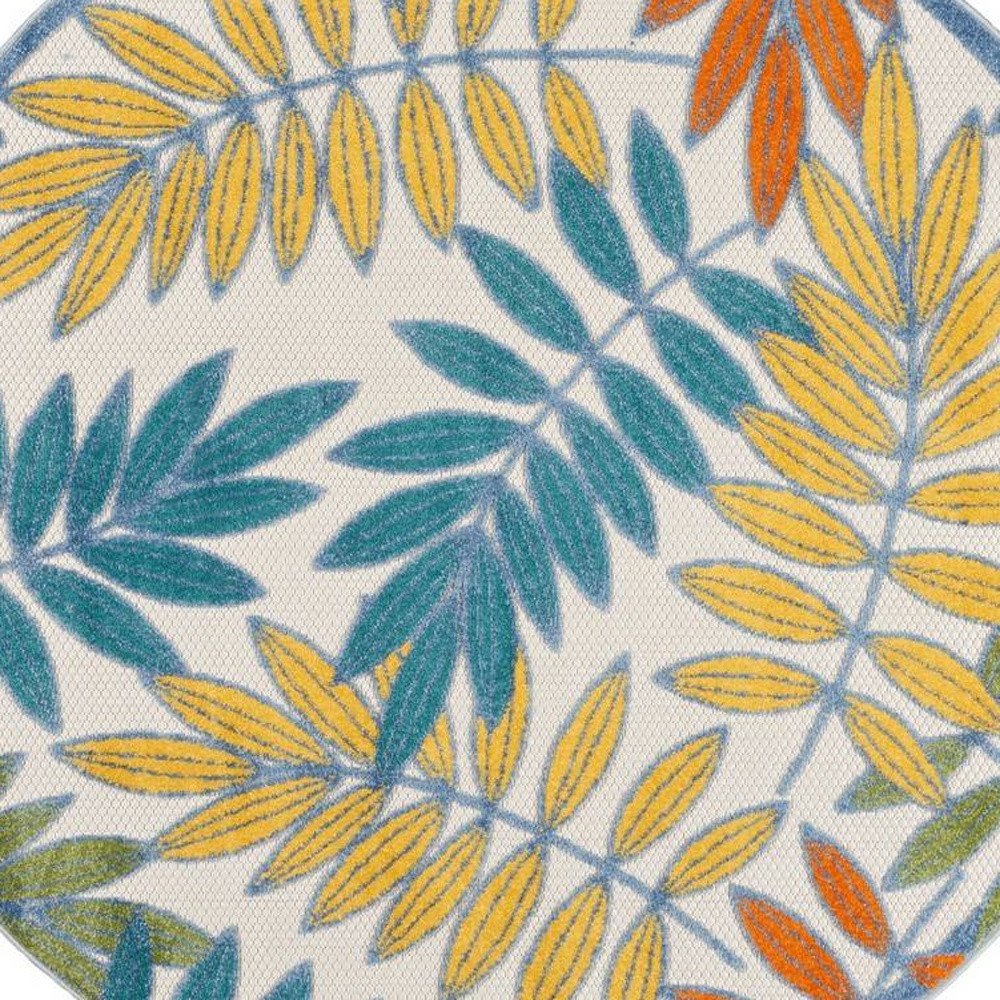 5' X 5' Ivory And Blue Round Indoor Outdoor Area Rug