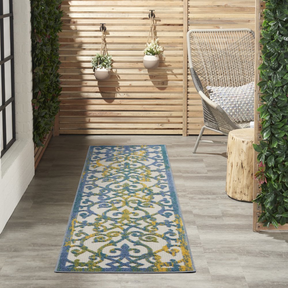 8' Ivory And Blue Indoor Outdoor Area Rug