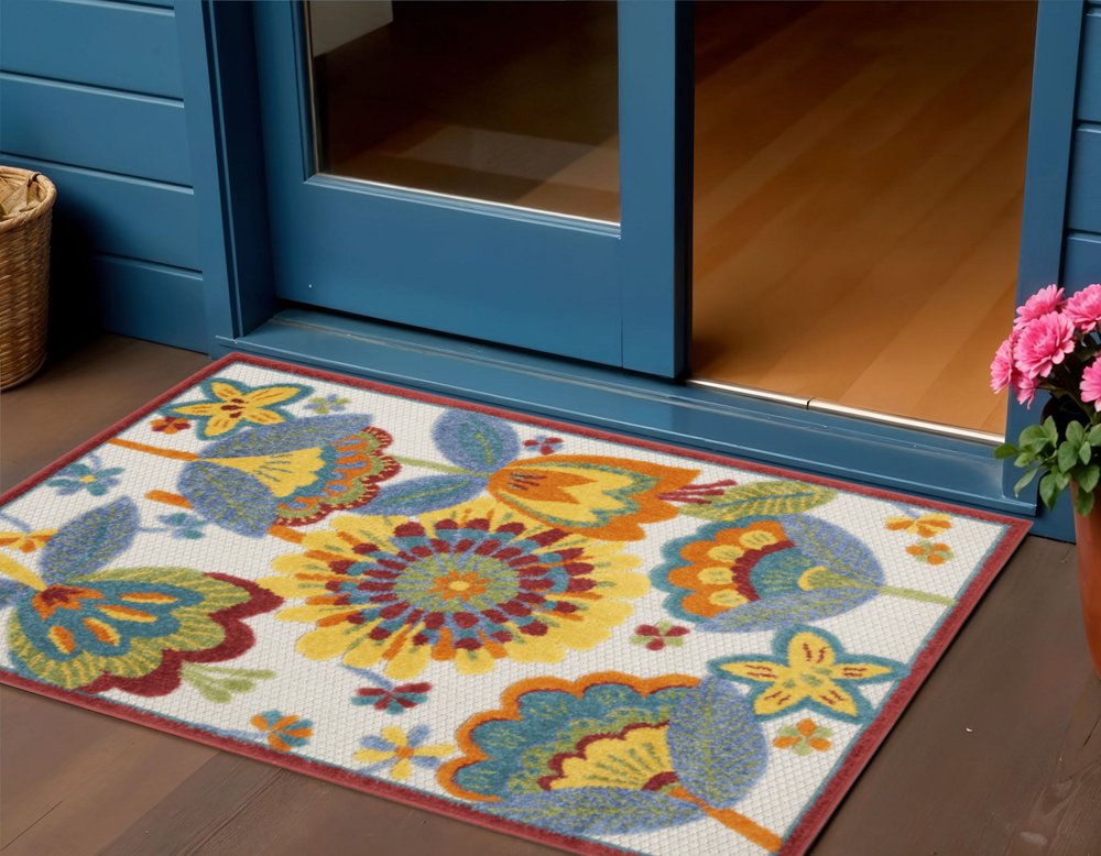 3' X 4' Yellow And Ivory Indoor Outdoor Area Rug