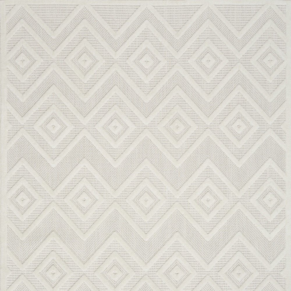 5' X 7' Ivory Indoor Outdoor Area Rug