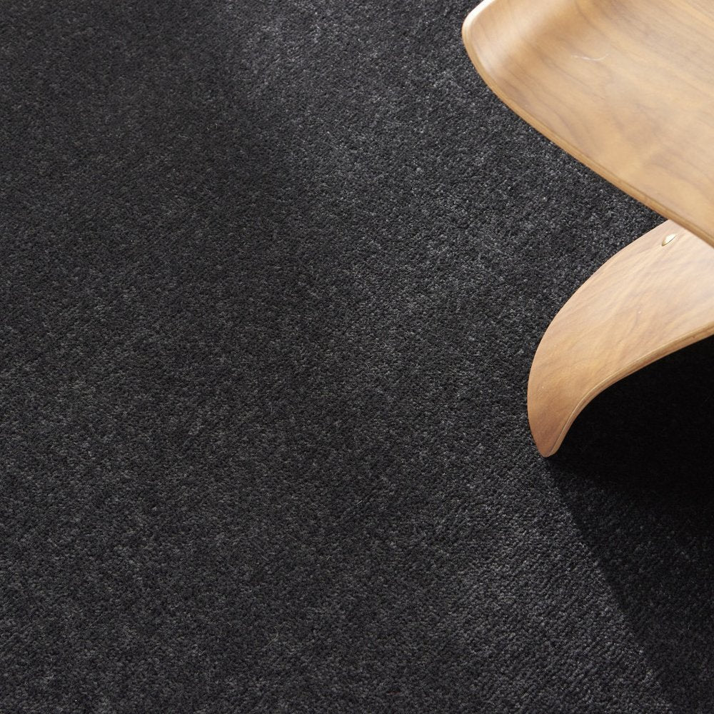 4' Black Round Indoor Outdoor Area Rug