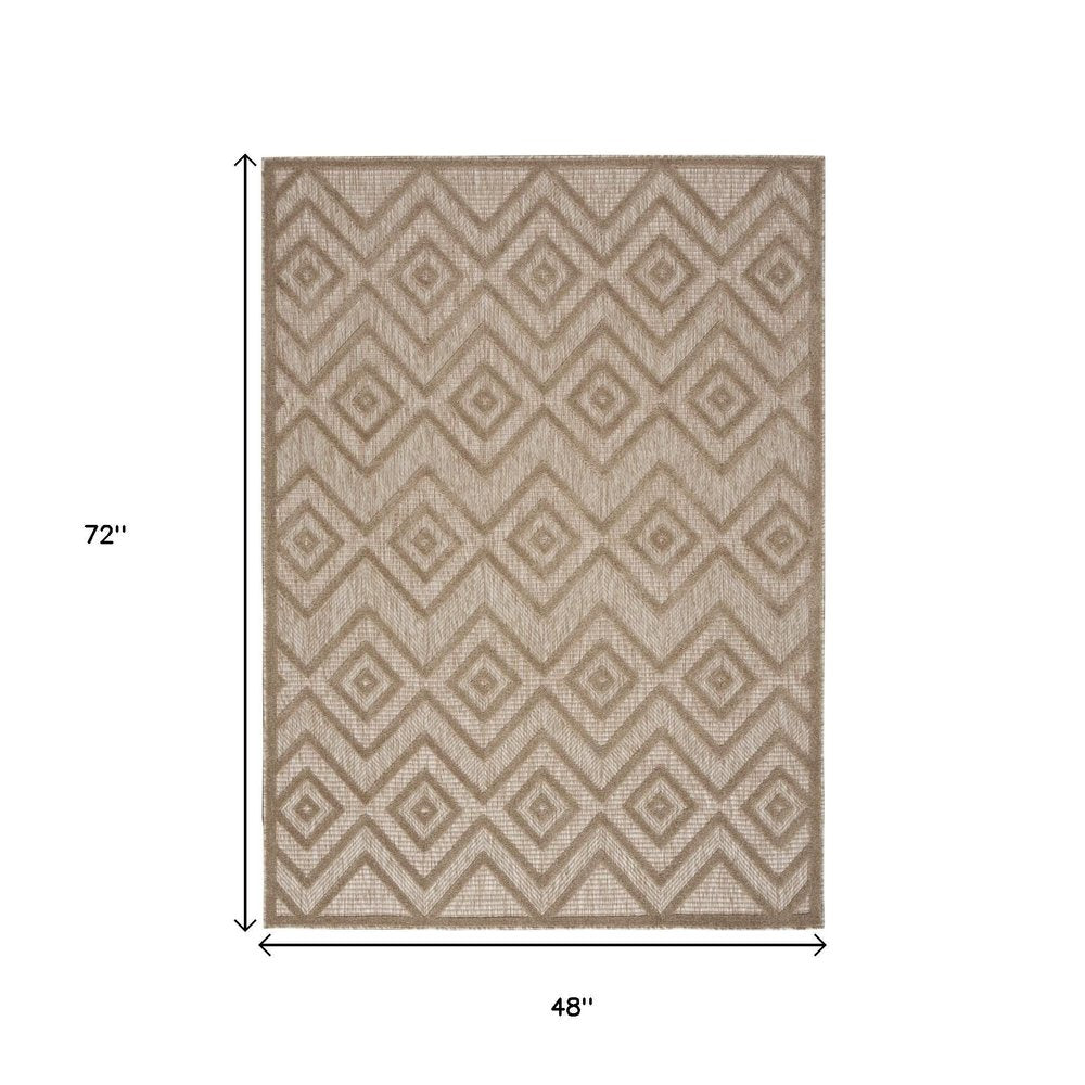 4' X 6' Beige Indoor Outdoor Area Rug