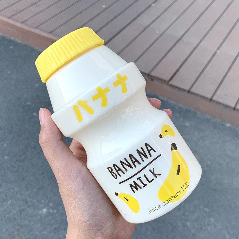480ml Plastic Water Bottle Tour Drinking Bottle Shape Cute Lovely Milk Carton Shaker Bottle for Kids / Girl /Adult Glass Fruit Water Bottle Without 480ml BPA Pretty Water Bottles of Strawberry Milk Heat Resistant Water Bottles