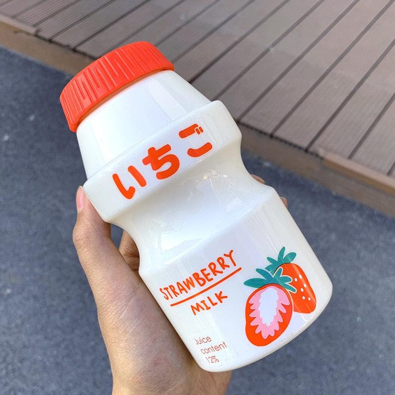 480ml Plastic Water Bottle Tour Drinking Bottle Shape Cute Lovely Milk Carton Shaker Bottle for Kids / Girl /Adult Glass Fruit Water Bottle Without 480ml BPA Pretty Water Bottles of Strawberry Milk Heat Resistant Water Bottles