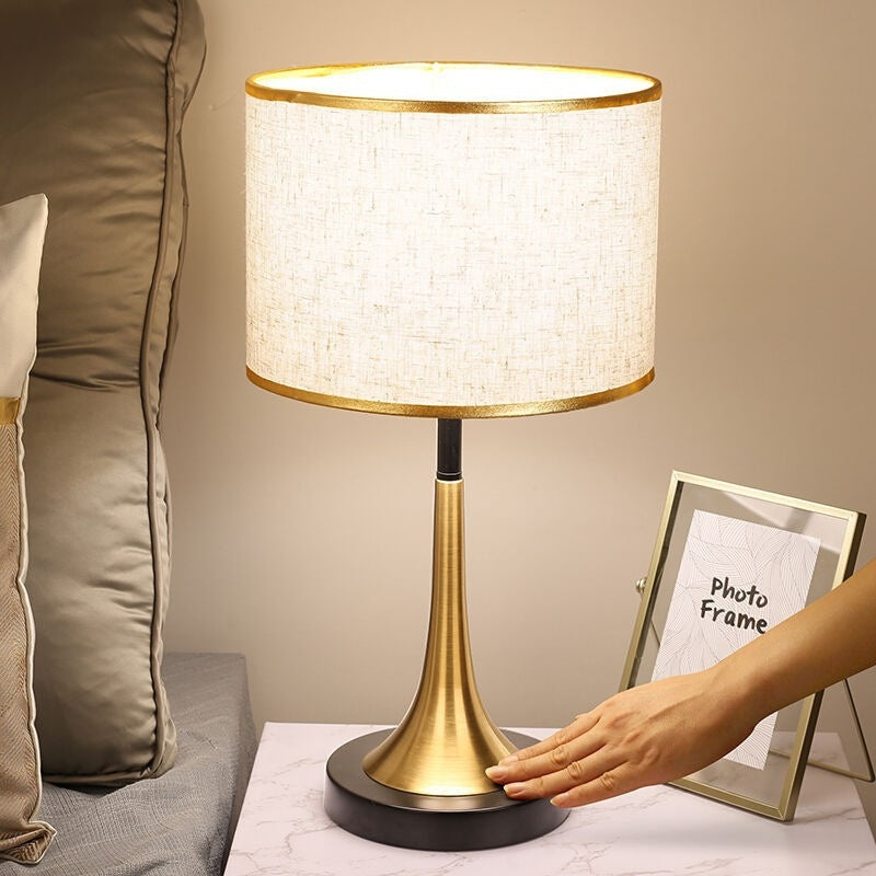 Modern Touch Sensor Dimming Luxury Living Room Simple Nordic LED Table Lamp Creative Simplicity Cloth Desk Light Indoor Decorative Table Lamp Cute Study Lamps for Bedroom Décor