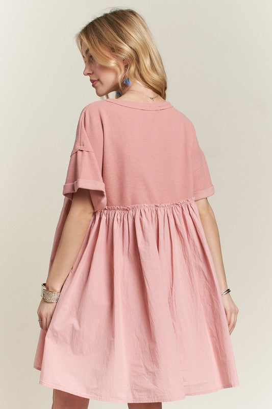 Round Neck Half Sleeve Babydoll Dress – Charming and Feminine Babydoll Dress with Round Neck and Half Sleeves for Casual and Semi-Formal Occasions