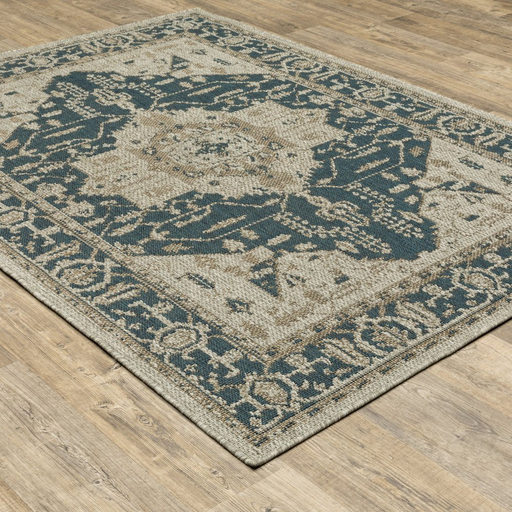 8' X 10' Gray Oriental Stain Resistant Indoor Outdoor Area Rug