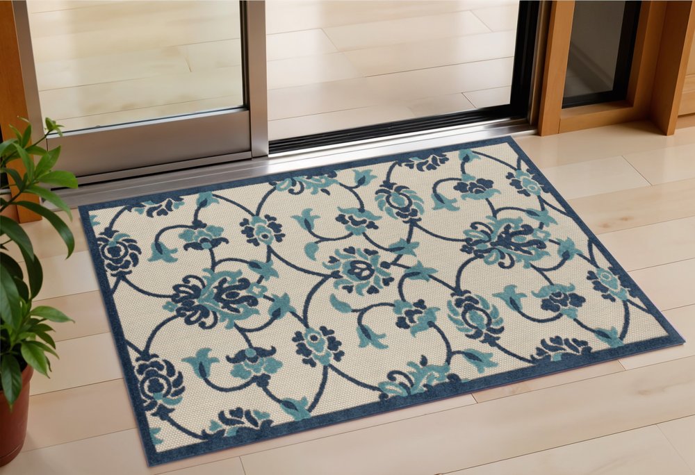 4' X 6' Blue Floral Non Skid Indoor Outdoor Area Rug
