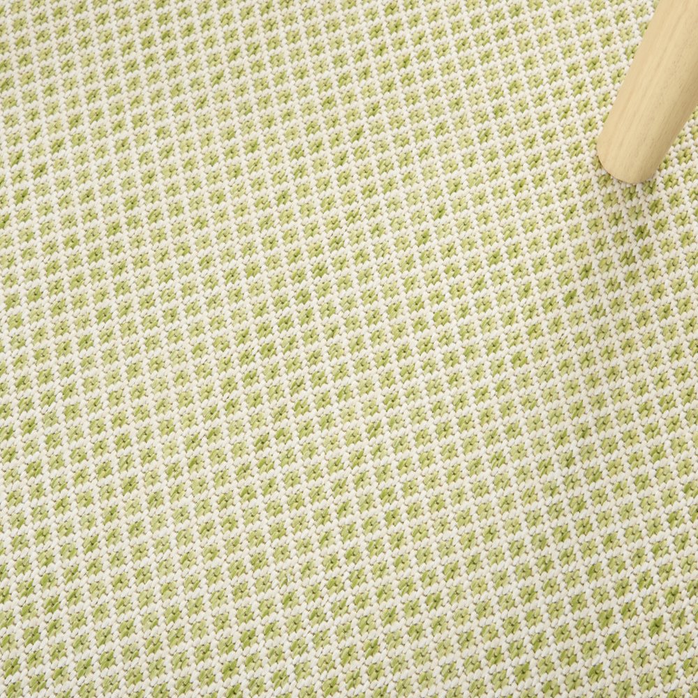 9' X 12' Green And Ivory Indoor Outdoor Area Rug