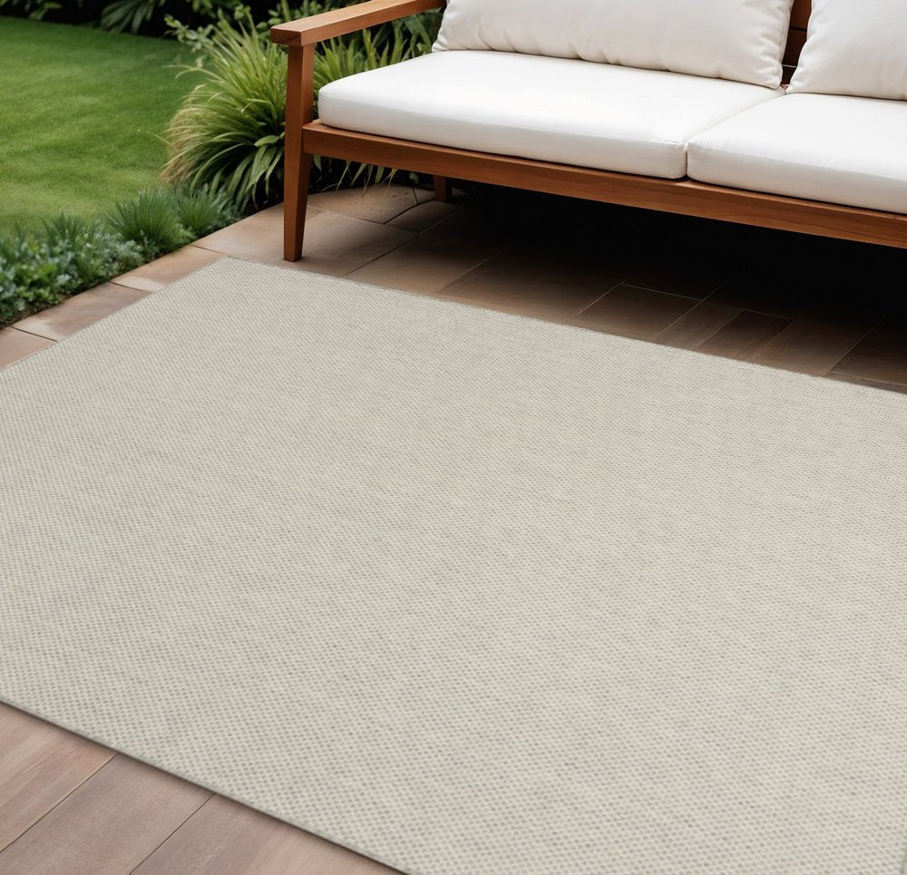 9' X 12' Ivory And Silver Indoor Outdoor Area Rug