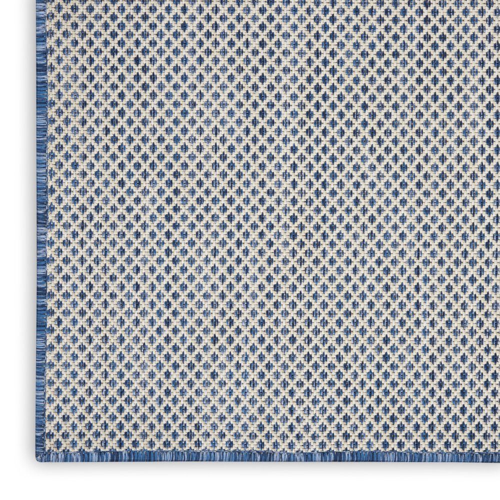 5' X 7' Blue Geometric Power Loom Area Rug