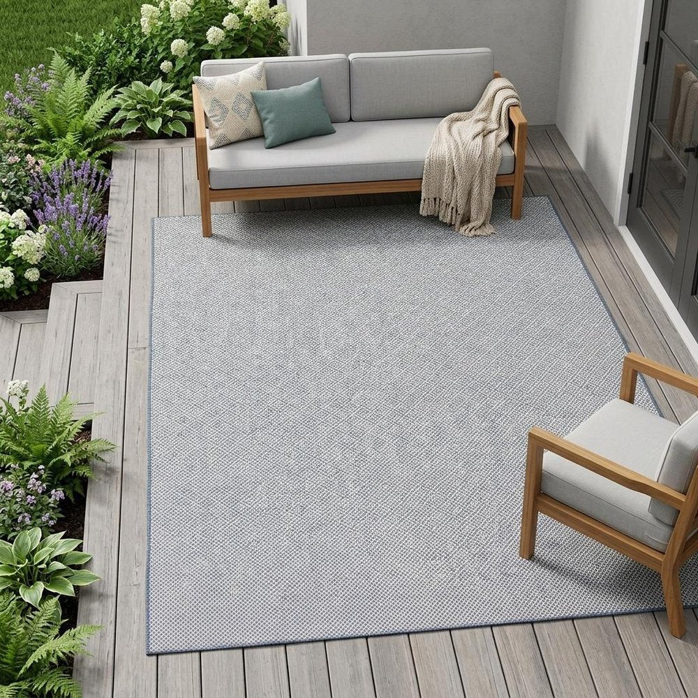 8' X 10' Blue And Ivory Indoor Outdoor Area Rug