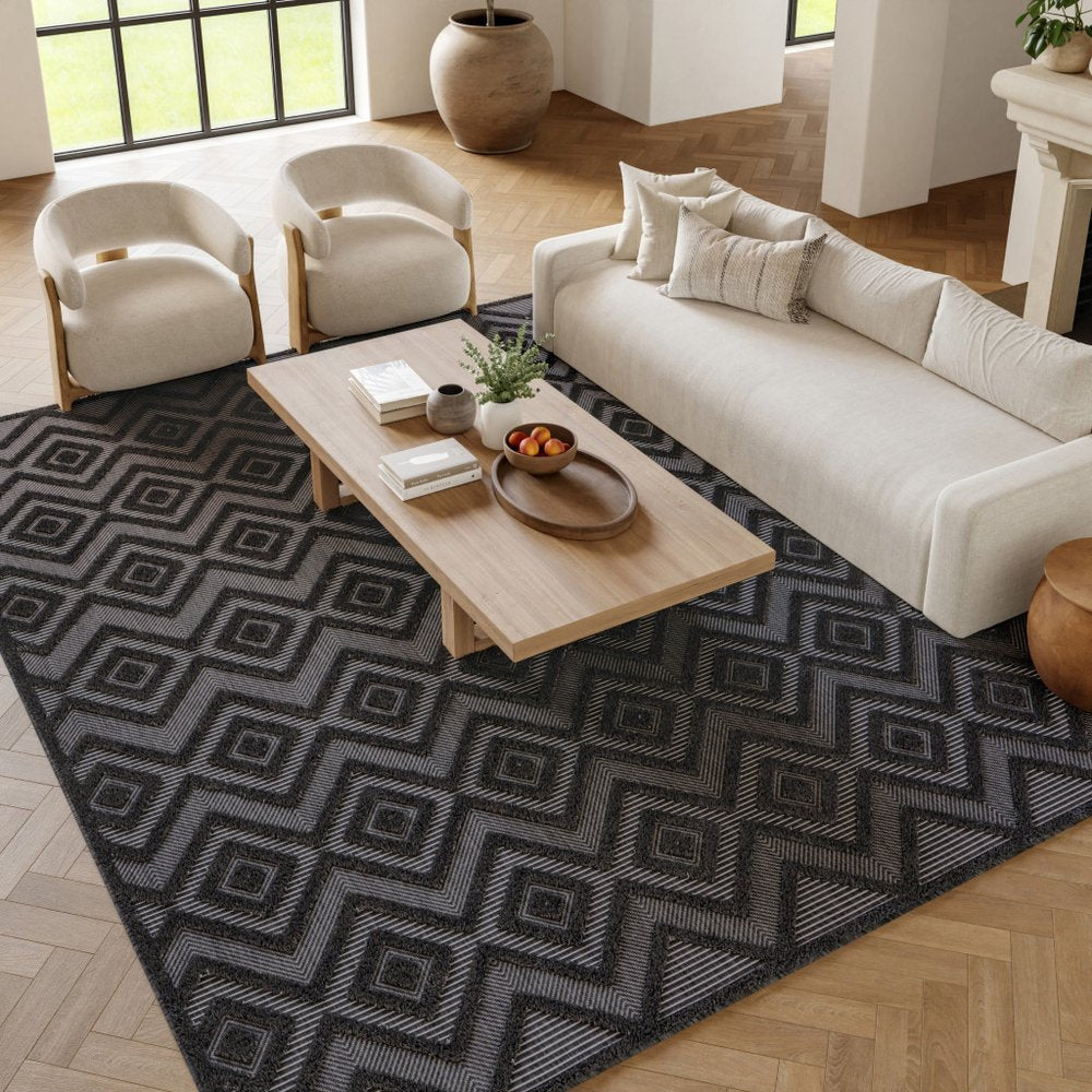 7' X 10' Black Indoor Outdoor Area Rug