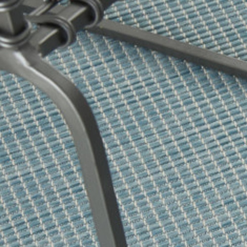 5' X 7' Aqua Indoor Outdoor Area Rug