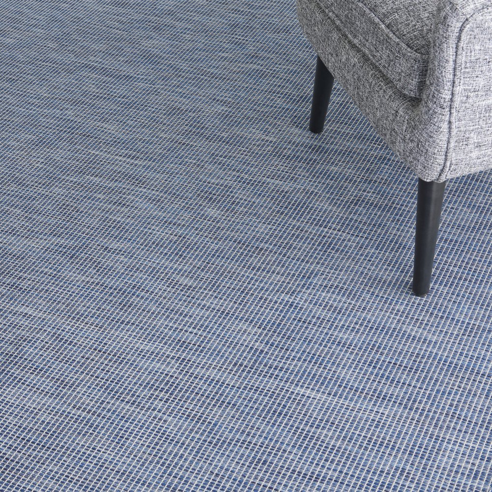 7' X 10' Navy Blue Indoor Outdoor Area Rug