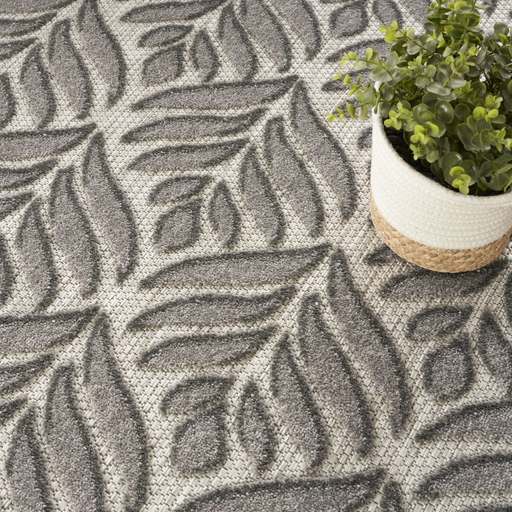 8' Charcoal Round Floral Indoor Outdoor Area Rug