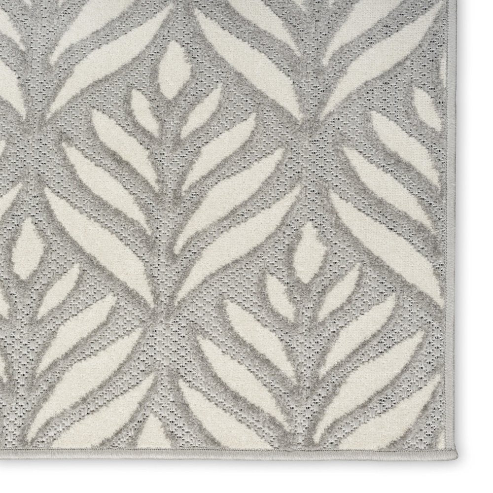 3' X 4' Gray Floral Indoor Outdoor Area Rug